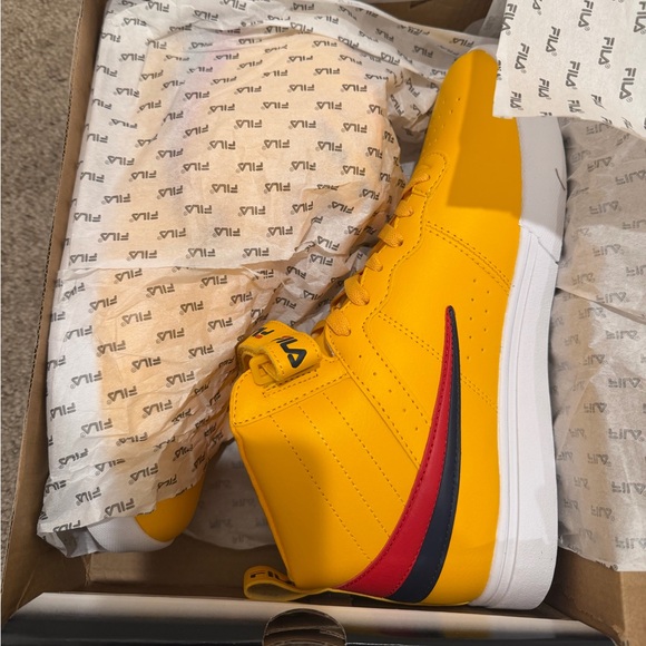 Fila Vibrant Yellow High-Tops with Red and Black Details size11 - Picture 6 of 6